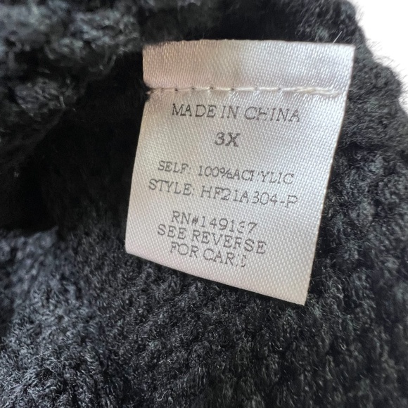 A Beautiful Soul Captivating Pullover Fringe Sweater NWT - Picture 12 of 12